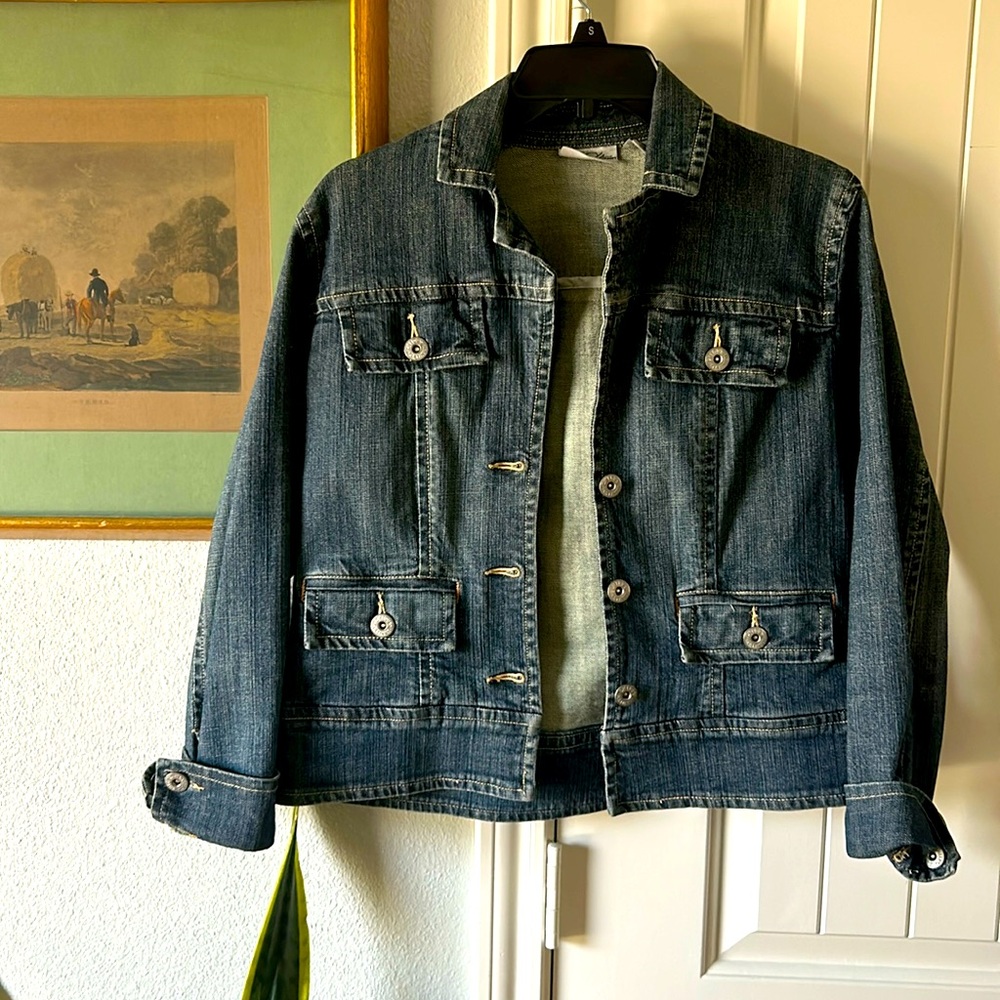 Chico’s Platinum Blue Jean Jacket size 0